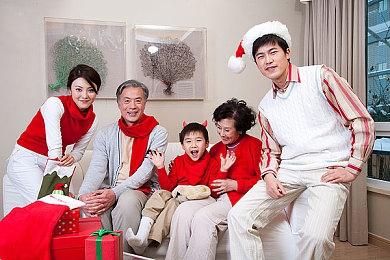 俺寻思该卖了 《战锤40K：极速狂飙》5月22日结束抢先体验正式发售